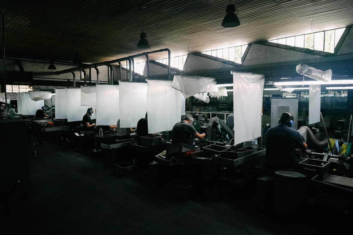 Limited visibility across planning, production, and quality teams.